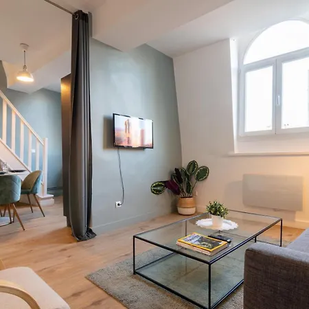 Lille Gares - Duplex Avec Parking Apartment Exterior photo