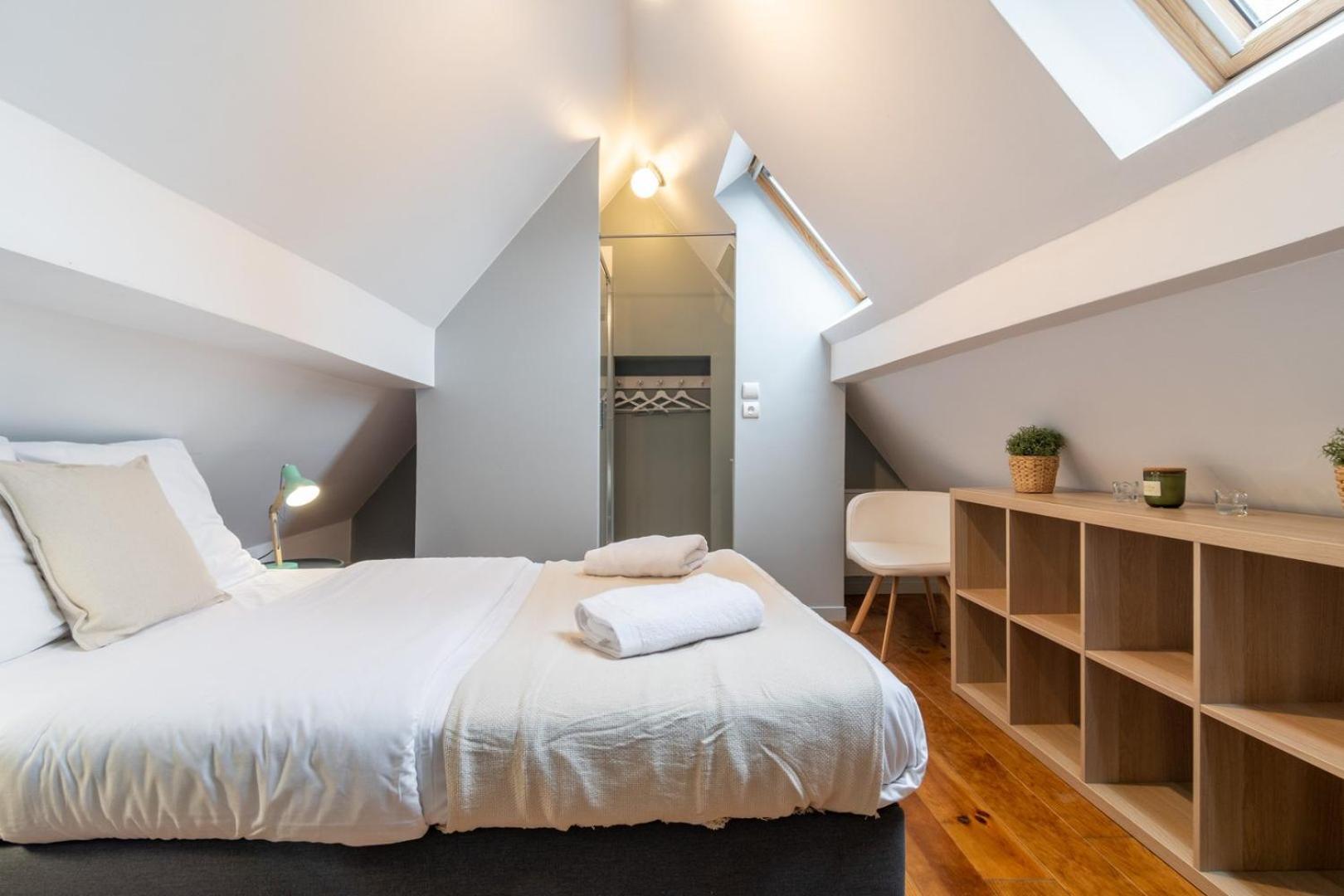 Apartment Gares - Duplex Avec Parking *