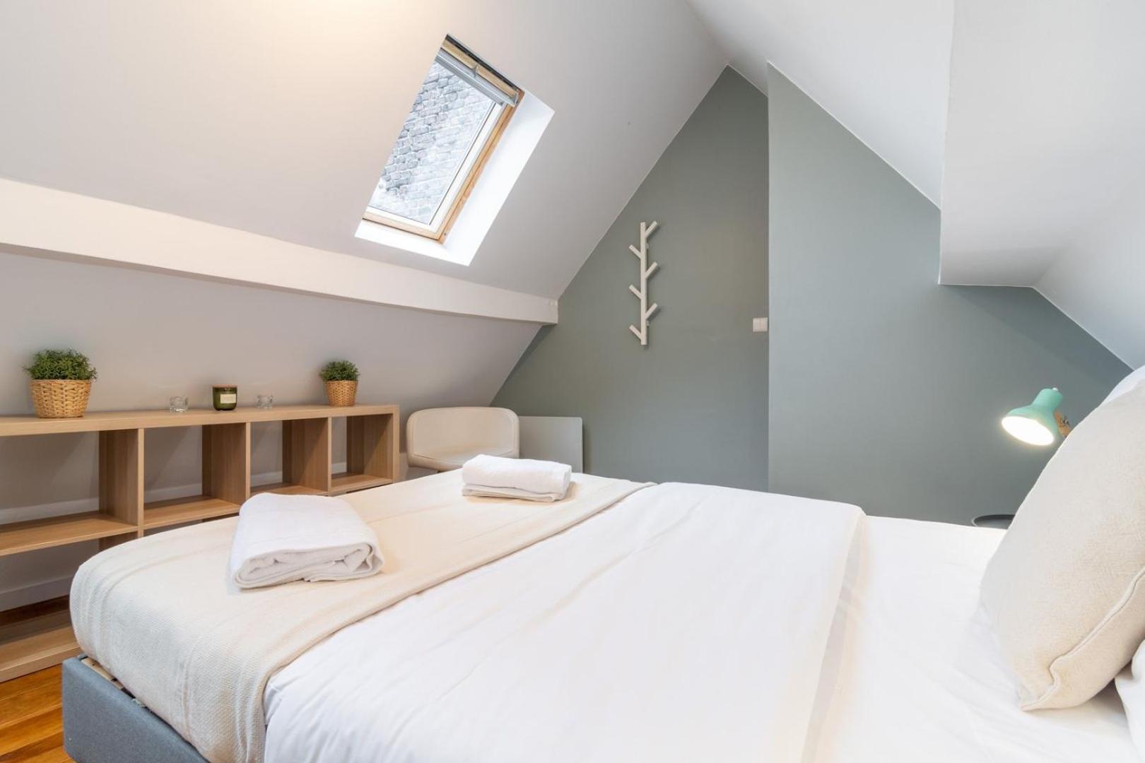 Gares - Duplex Avec Parking *